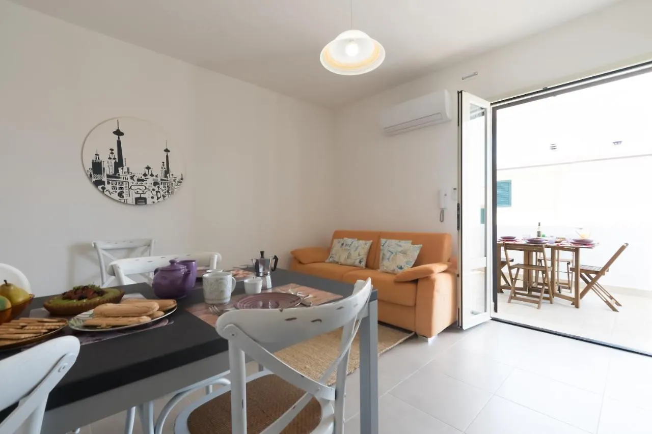 Casa Lory - Appartamento Con 2 Camere In Centro Abitato Orosei Italien
