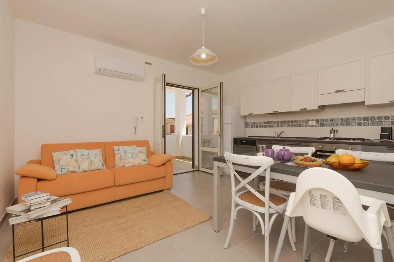 Semesterbostad Casa Lory - Appartamento Con 2 Camere In Centro Abitato Orosei Italien