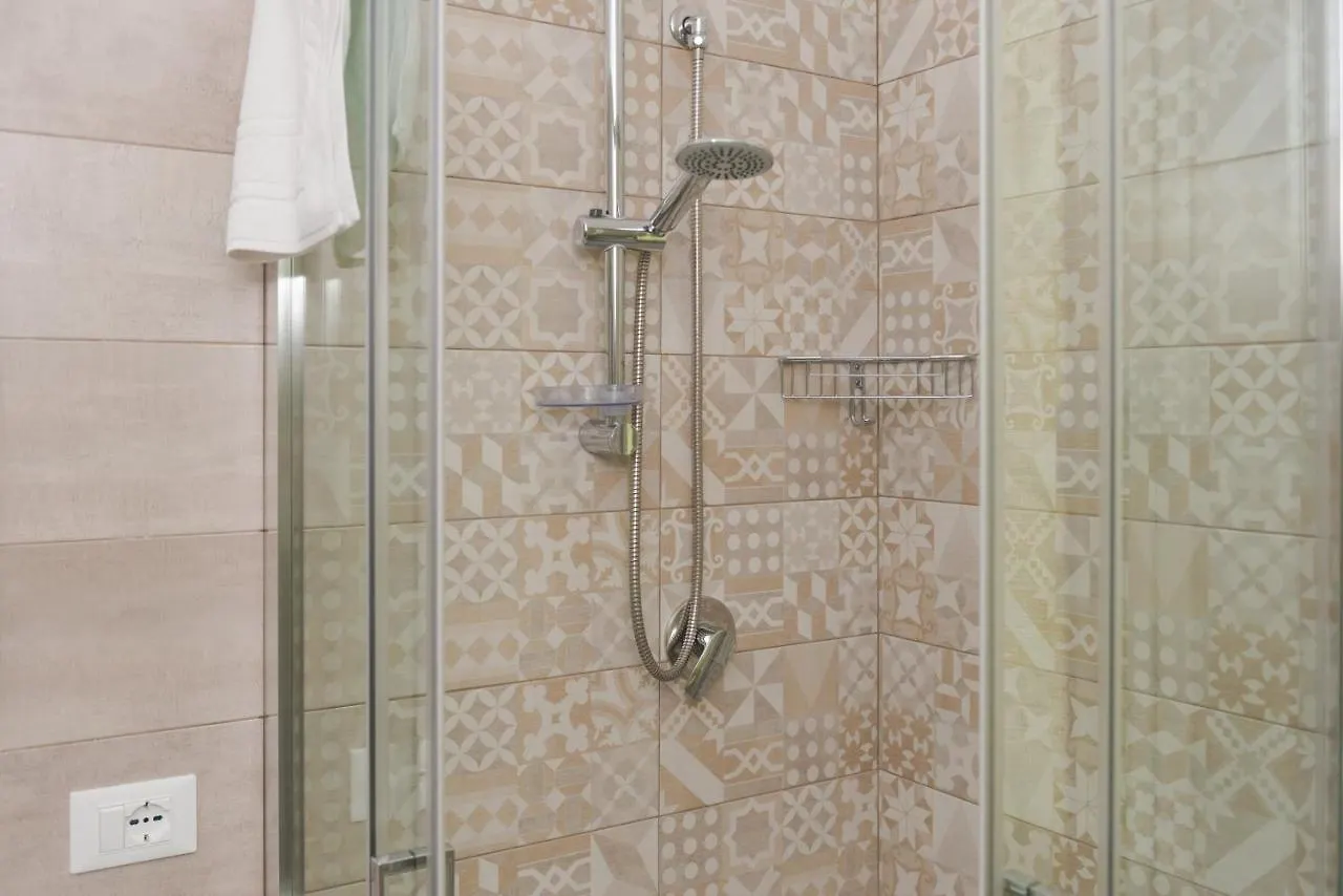 Semesterbostad Casa Lory - Appartamento Con 2 Camere In Centro Abitato Orosei